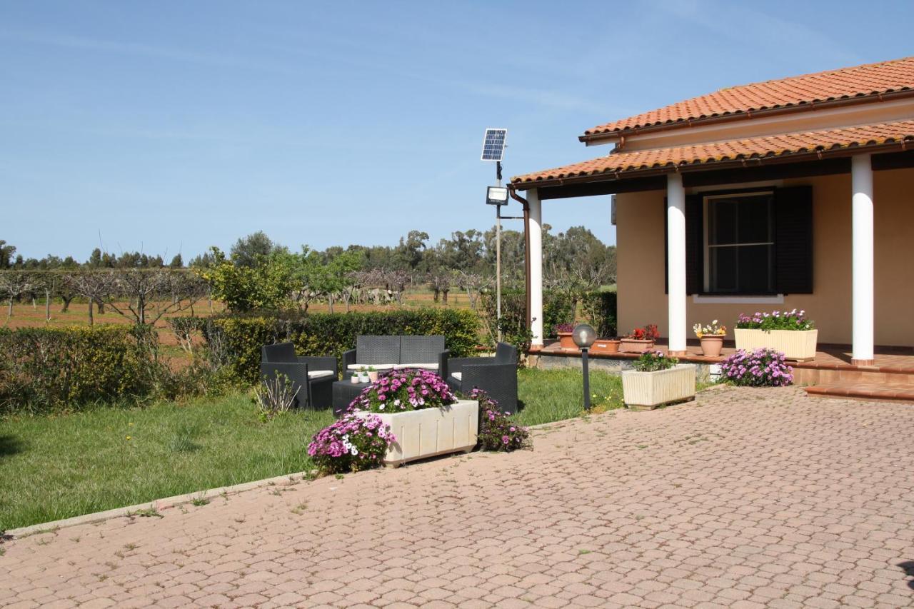 Villa Cabirol Fertilia Exterior photo