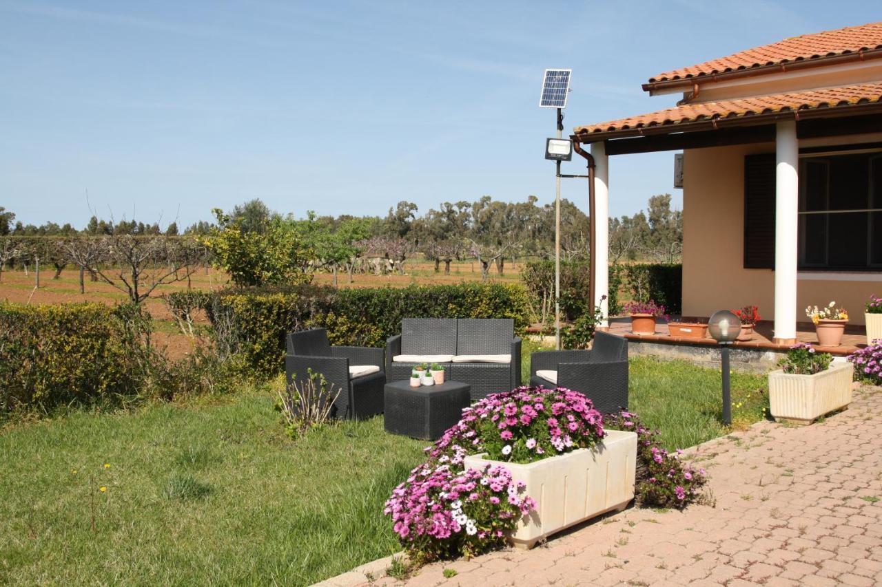 Villa Cabirol Fertilia Exterior photo