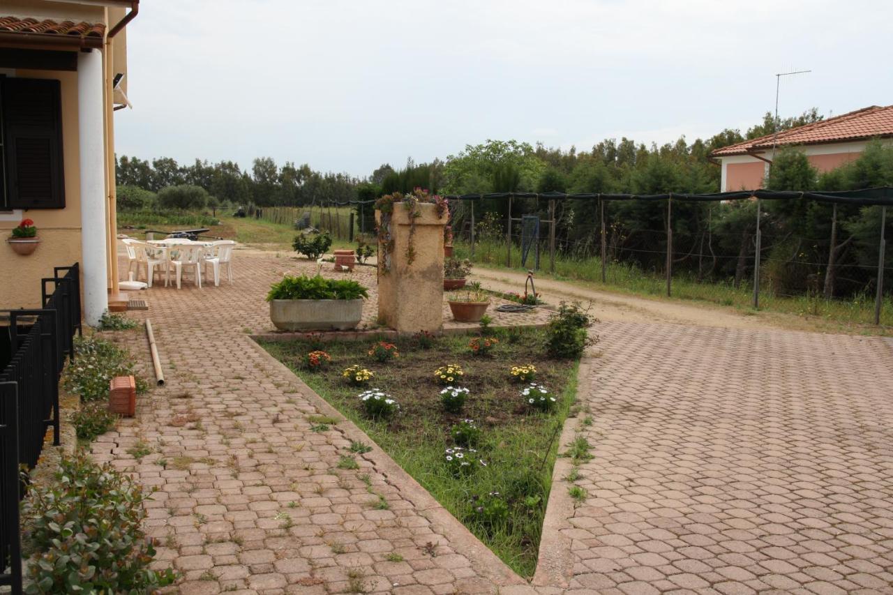 Villa Cabirol Fertilia Exterior photo